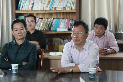 �ؽ�������������ֳ�һ�е���У���пθĵ���